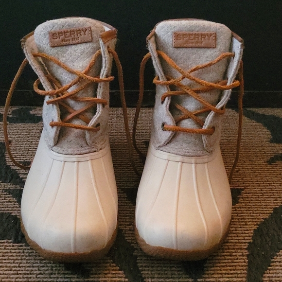 Sperry duck boots 👢 - Picture 1 of 13